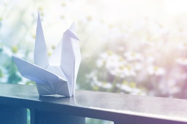Origami kağıt vinç balkon