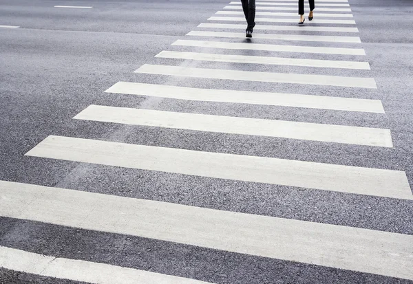 People are walking on the  zebra crossing — Stock Photo, Image