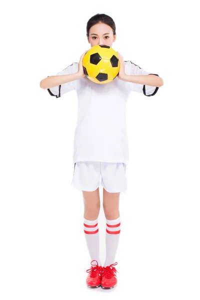 Mulher com bola de futebol — Fotografia de Stock