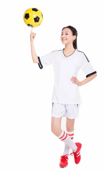 Mujer con pelota de fútbol — Foto de Stock