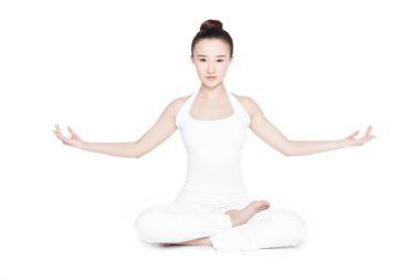 genç kadın Yoga egzersiz pratik