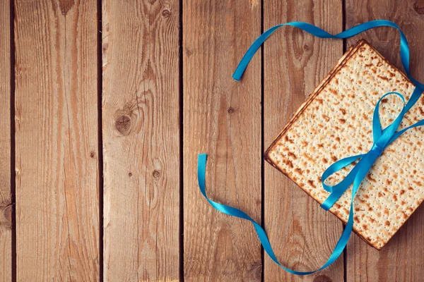 Pane azzimo per festa ebrea di Passover — Foto Stock