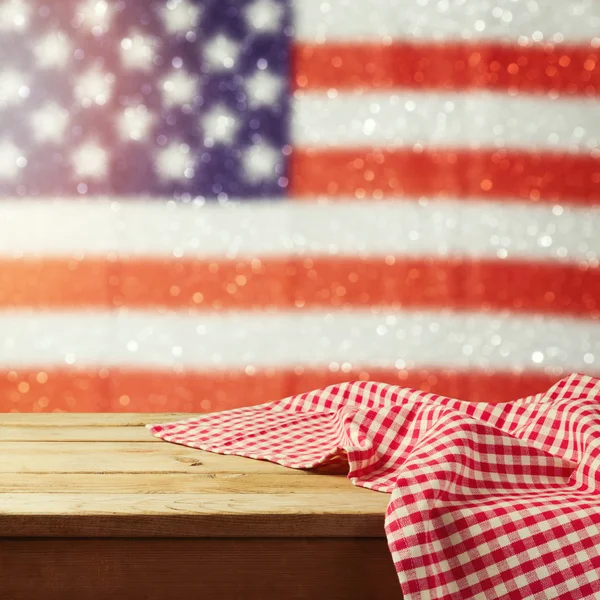 Empty wooden deck table — Stock Photo, Image