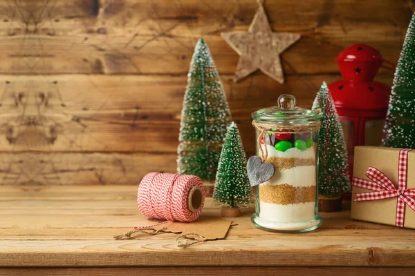 Cookies Ingredienser Med Färgglada Godis Burk Träbord Handgjort Julklapp Koncept — Stockfoto