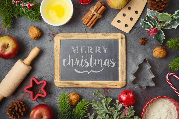 Kerst Vakantie Koken Bakken Achtergrond Met Keukengerei Ingrediënten Ornamenten — Stockfoto