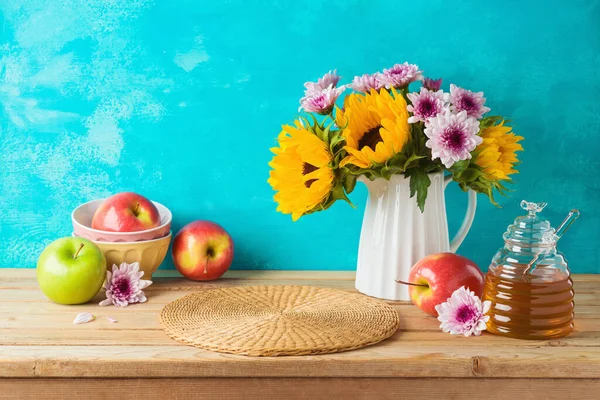 Judisk Semester Rosh Hashana Bakgrund Med Honungsburk Äpplen Och Solrosor — Stockfoto