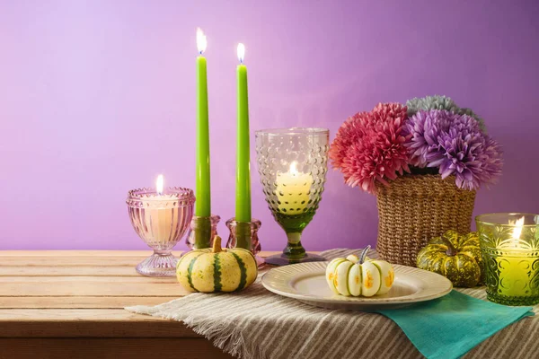Thanksgiving Holiday Table Decoration Plate Candles Pumpkin Purple Background — Stock Photo, Image