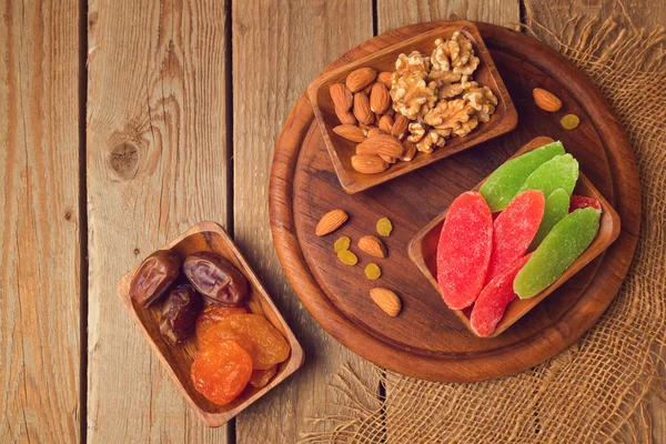 Dry fruits and nuts — Stock Photo, Image