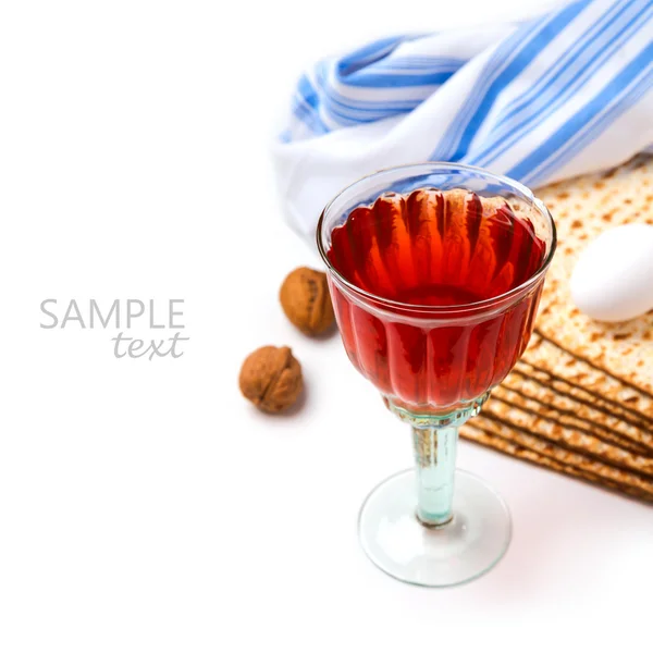 Židovský svátek s macesy a víno — Stock fotografie