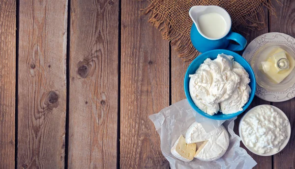 Milch und Quark — Stockfoto