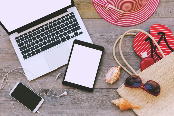 Laptop, digital tablet and smart phone — Stock Photo, Image