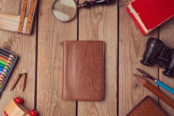 Defter vintage kapak kadar sahte