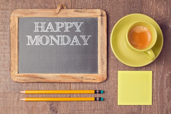 Happy Monday text on chalkboard — Stock Photo, Image