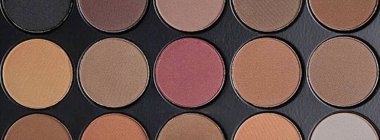 Profesyonel makyaj önleyici kozmetik. Yağlı boya taklidi. 3B illüstrasyon. 