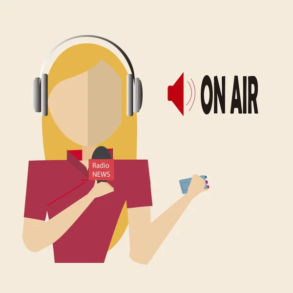 sarışın kadın gazeteci radyo renk arka plan üzerinde