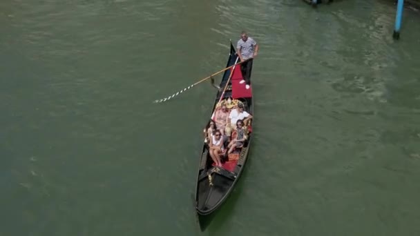 Venise Juillet 2018 Vue Haut Une Famille Profitant Une Promenade — Video