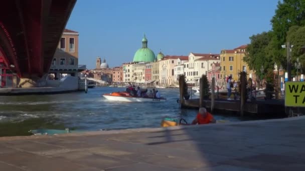 Venice Juli 2018 Venice Juli 2018 Utsikt Längs Canal Grande — Stockvideo