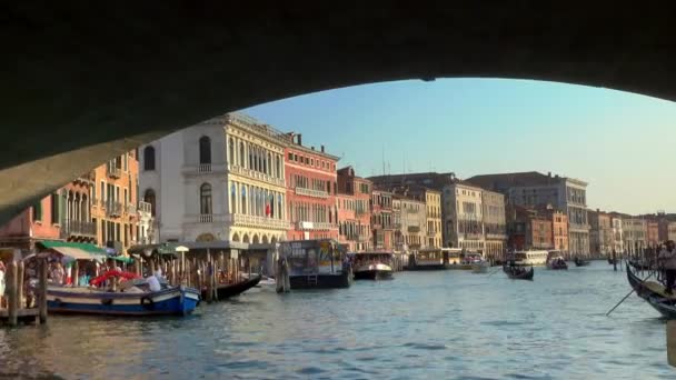 Venice Června 2018 Pomalu Přibližující Záběr Podél Grand Canal Benátky — Stock video