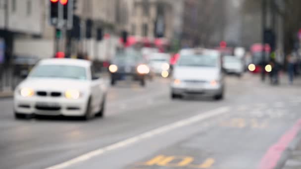 London March 2020 Blurry Undercept Hour Traffic Headlights Glights — стокове відео