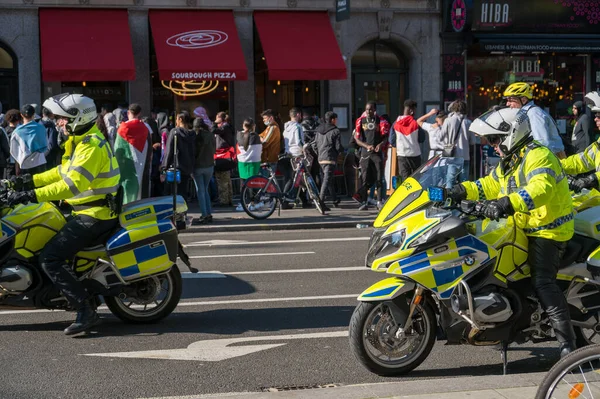 London May 2021 British Police Motorcyclists Freedom Palestine Protest Rally — Stock Photo, Image