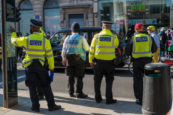 Дон Травня 2021 Британські Поліцейські Черзі Демонстрації Протесту Палестині Лондоні — стокове фото