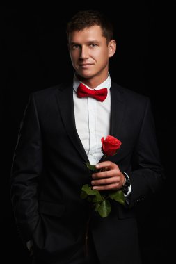 yakışıklı çiçek