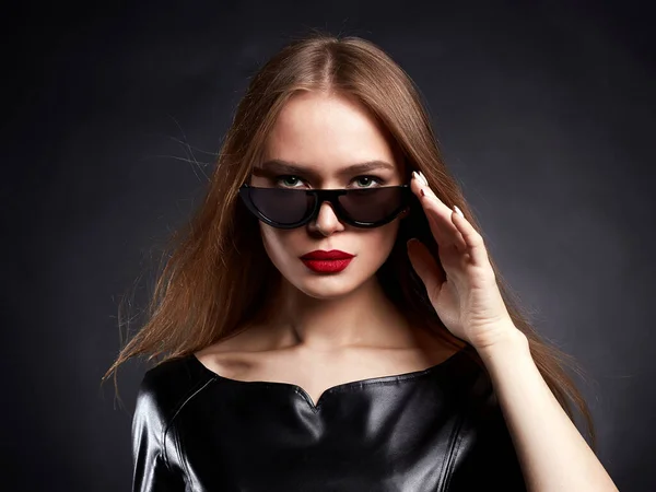 Beautiful Young Woman Healthy Hair Sunglasses Beautiful Girl Leather — Stock Photo, Image
