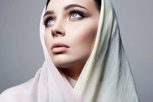 Bela Jovem Menina Beleza Hijab Moda Modelo Estilo Oriental — Fotografia de Stock