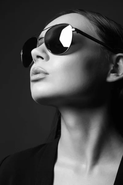 Portrait Beautiful Woman Glasses Lady Girl Trendy Sunglasses — Stock Photo, Image
