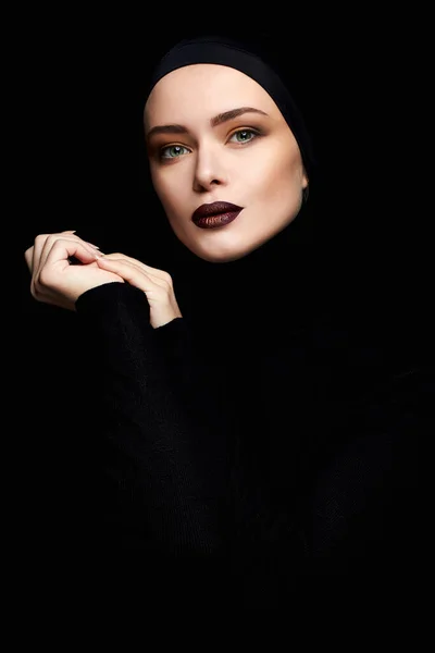 Maquillaje Belleza Hermosa Mujer Cara Mujer Musulmana Bastante Joven Concepto — Foto de Stock