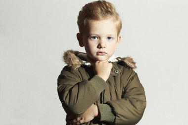Kışlık Mont moda çocuk. moda kid.children.khaki parka.little çocuk saç modeli