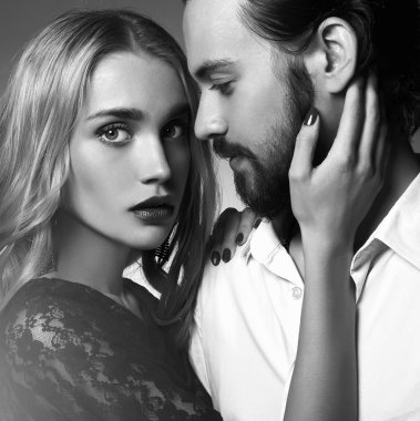 güzel çift şehveti içinde. Man.beauty Kız ve erkek birlikte yakınındaki güzel kadın