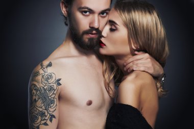 Tutku çift portrait.romantic güzel kadın ve yakışıklı man.lovely erkek ve kız