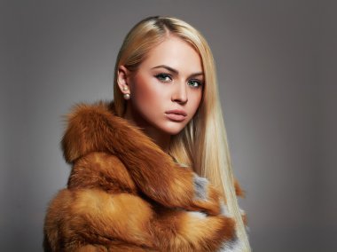 Kürk manto güzel kadın. Kış Güzellik moda Model kız