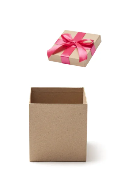 Deschide cutia de cadouri goală — Fotografie, imagine de stoc