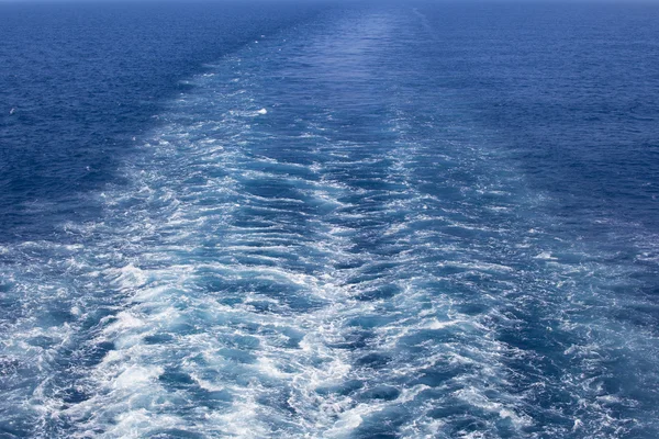 Wake Caused by Big Ship — Stock Photo, Image