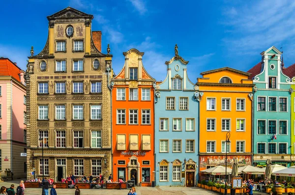 폴란드 그단스크 2018 드루가 광장에 아름다운 색상의 전형적 가옥들의 — 스톡 사진