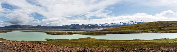 Panoramatický pohled na islandský pláně v letním období — Stock fotografie