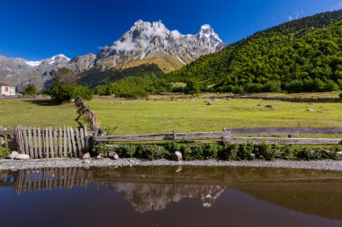 Üst Svaneti, Kafkasya, Gürcistan dır Mountain görüntüleme