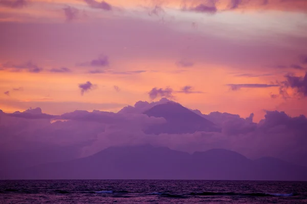 Hint Okyanusu, Endonezya, Lombok Adası doğal manzaraya — Stok fotoğraf