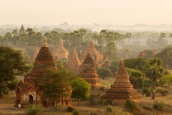 Chrámy v Bagani, Myanmar — Stock fotografie