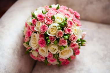 Düğün çiçek buketi