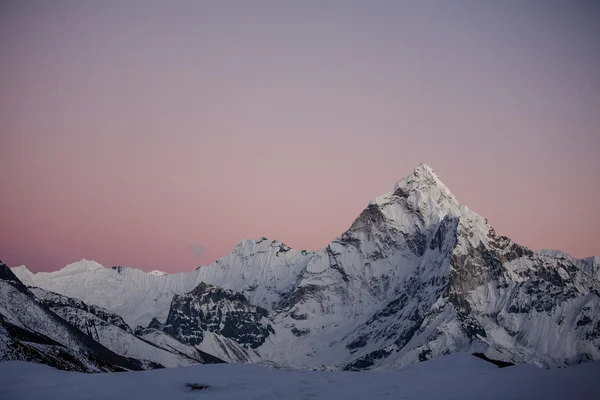 Hermoso paisaje de las montañas del Himalaya —  Fotos de Stock