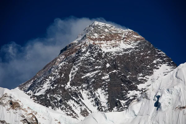 Hermoso paisaje de las montañas del Himalaya —  Fotos de Stock