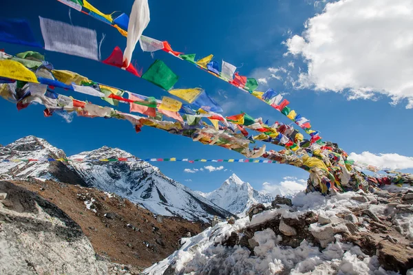 Překrásnou přírodu pohoří Himaláje — Stock fotografie