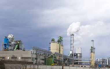 kimyasal tesis