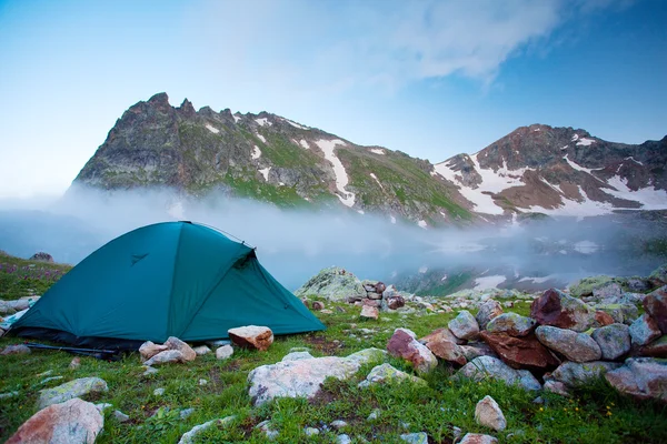 Kaukasus bergen — Stockfoto