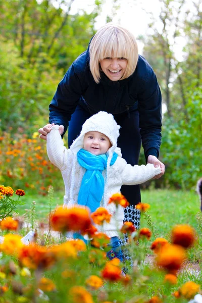 Mamma och gaughter — Stockfoto