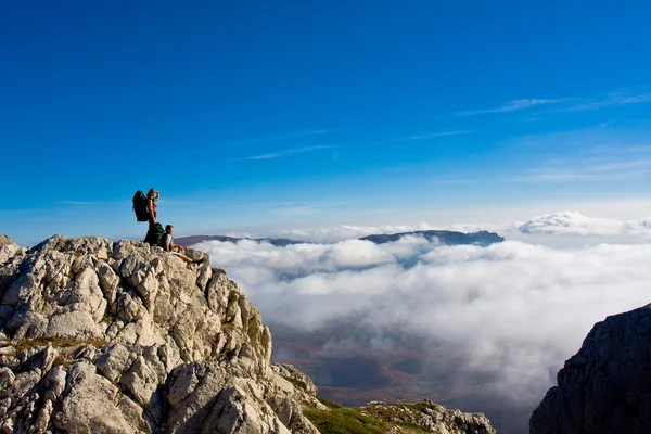 Hiking in the Carpathian mountains — Stock Photo, Image