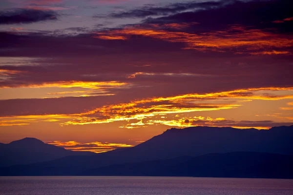 Puesta de sol en el mar — Foto de Stock